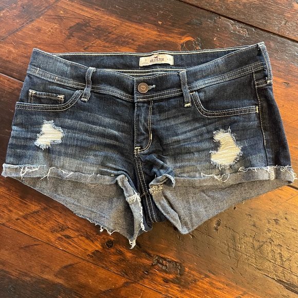 Hollister Pants - Hollister denim shorts